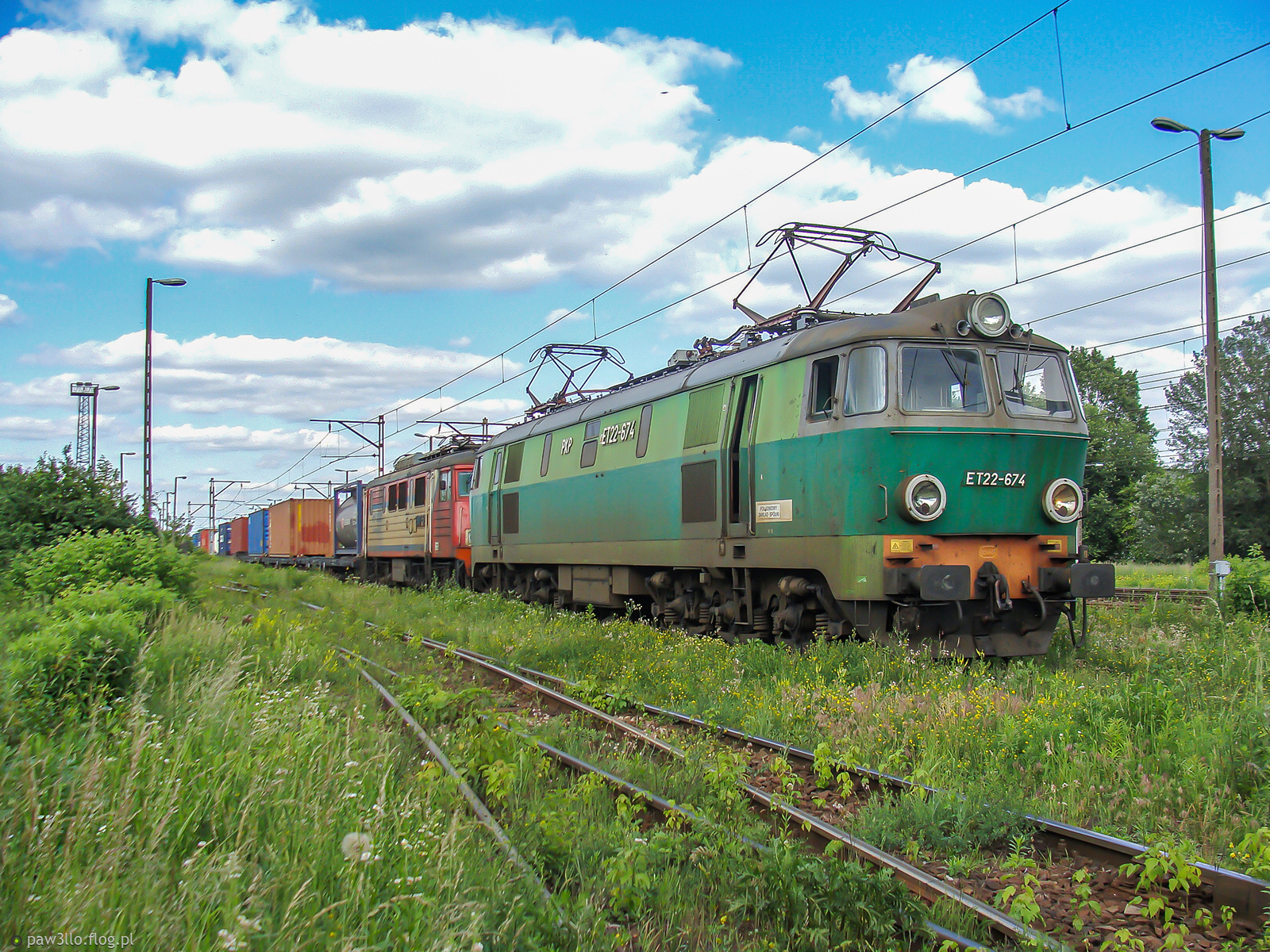 ET22-674