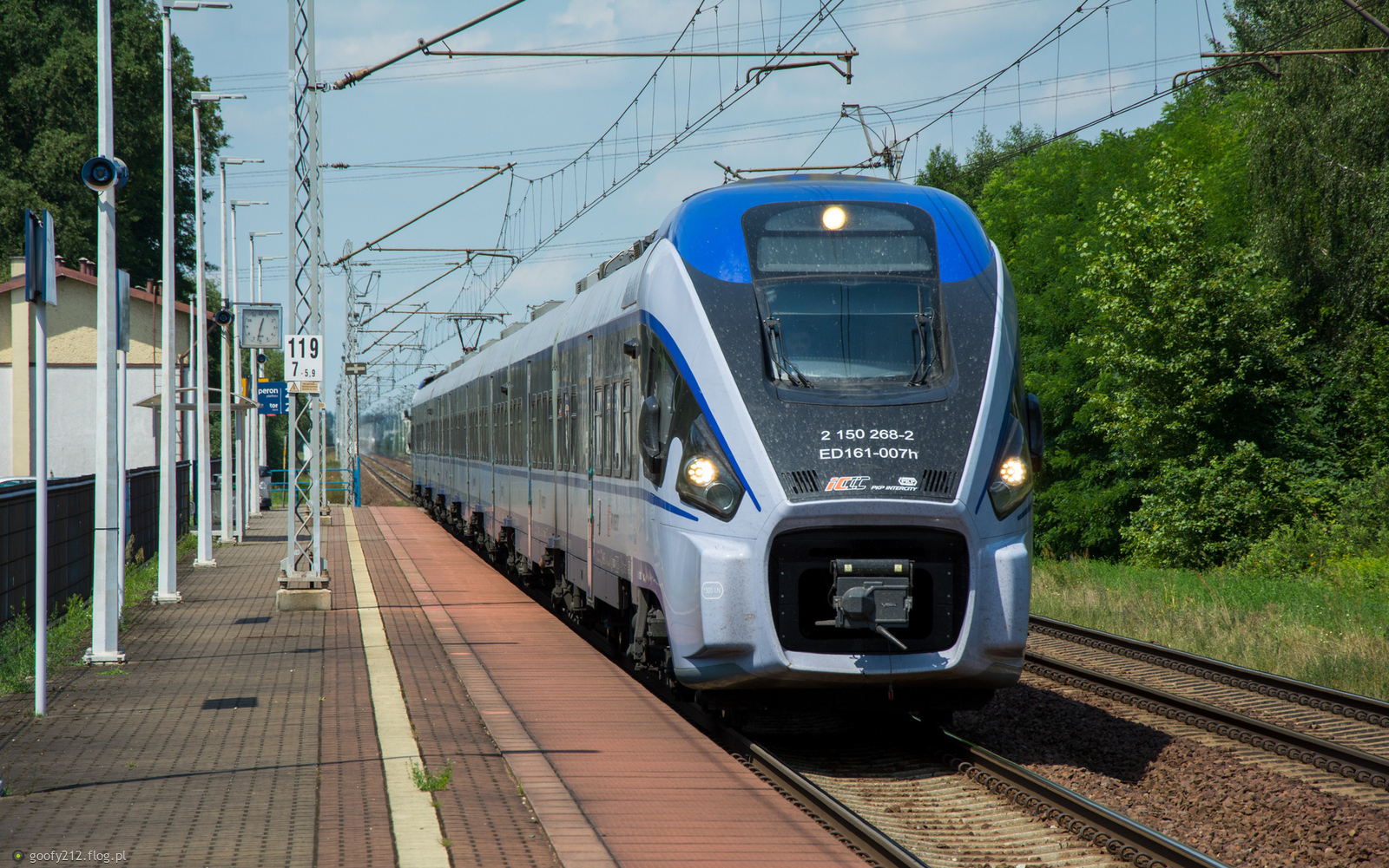 ED161-007