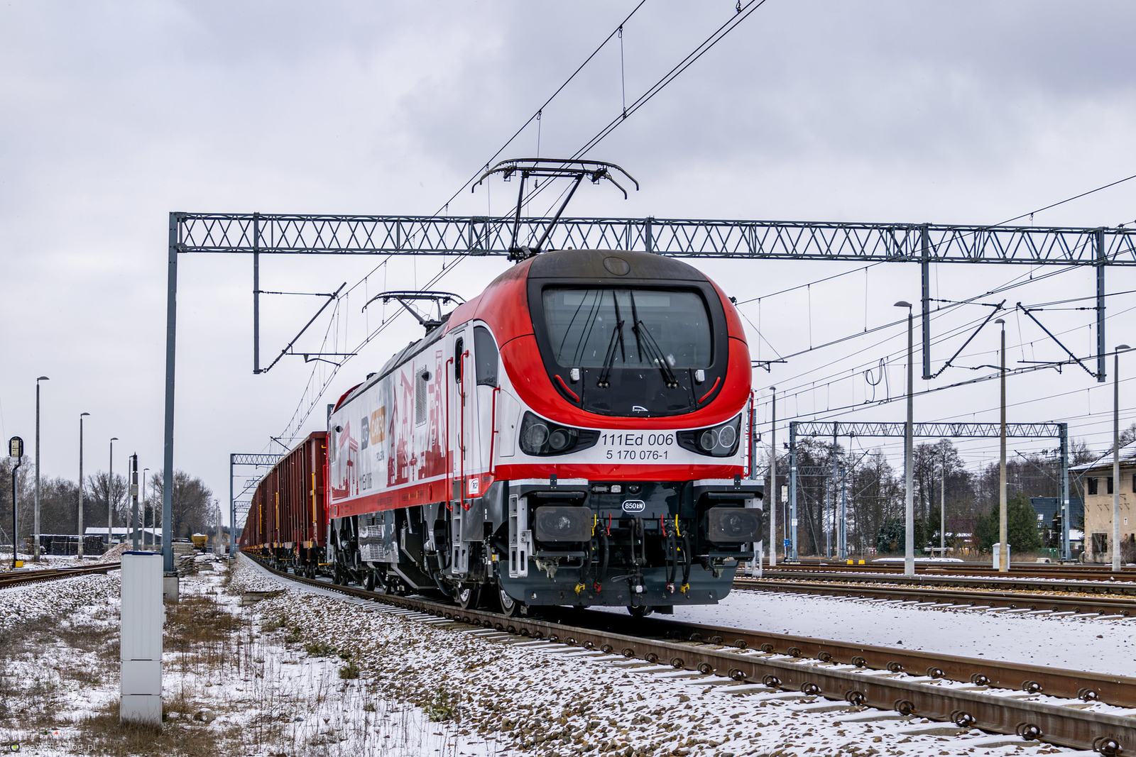 111Ed-006