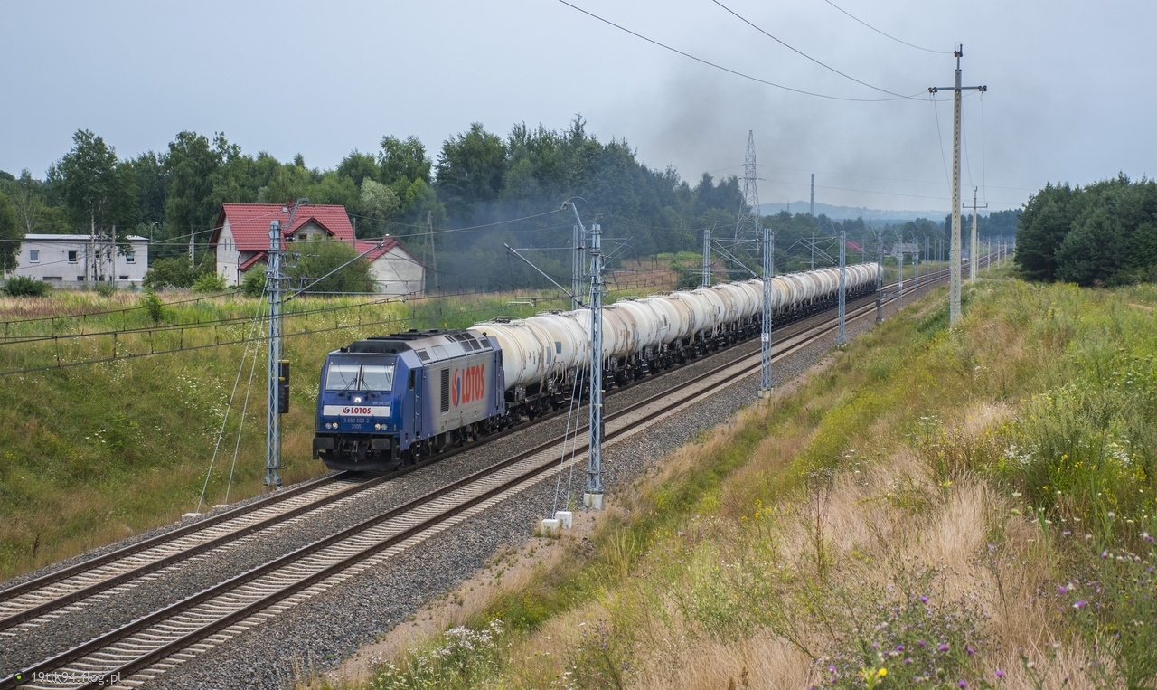 285 125
