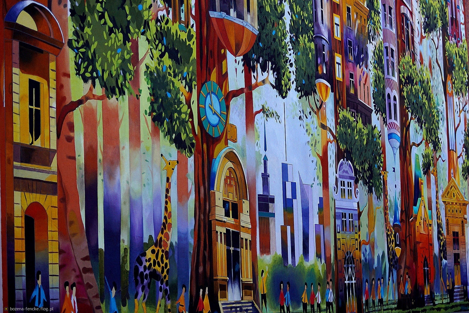 Mural "Miejska dżungla" Tytusa Brzozowskiego