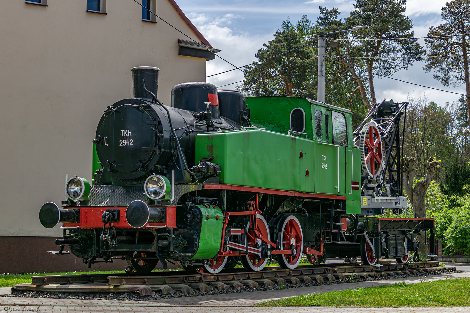 TKh-2942