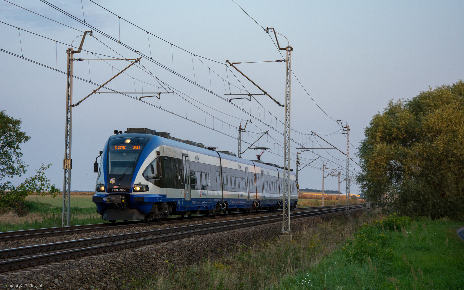 ED74-005