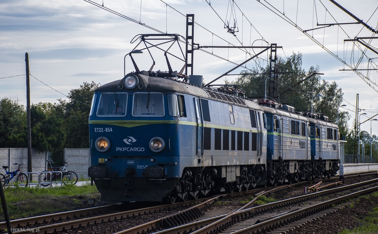 ET22-854