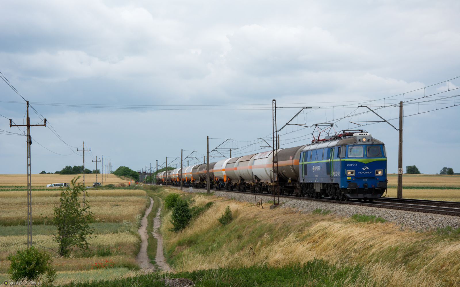 ET22-242