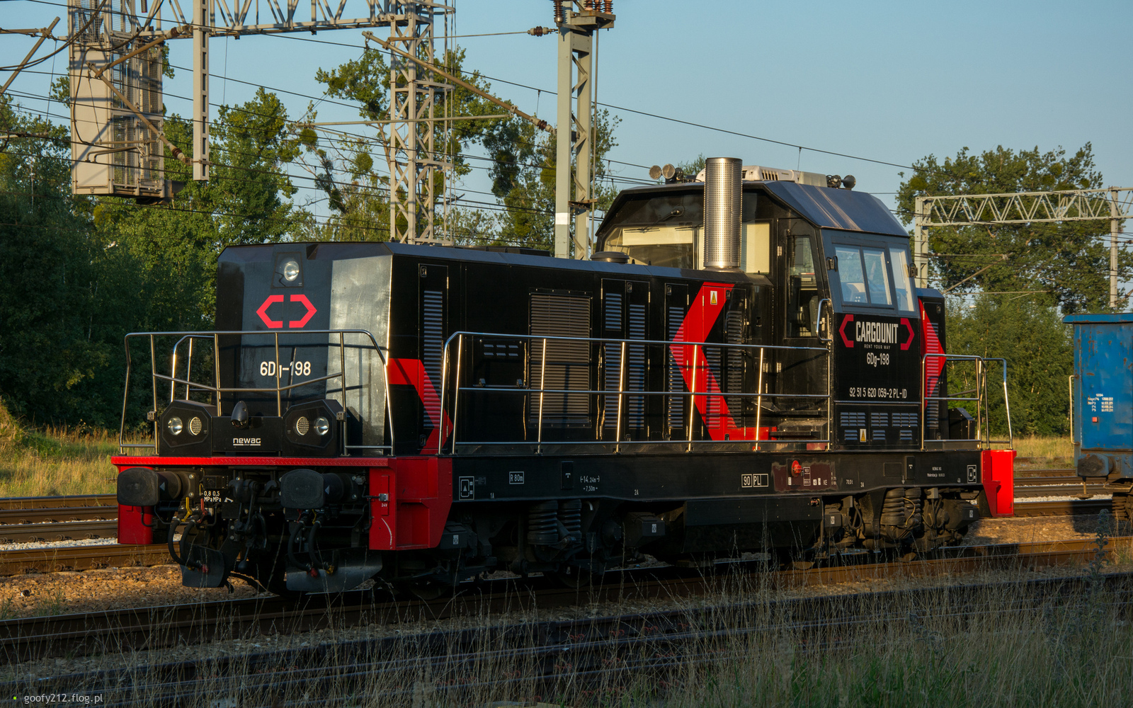 6Dg-198