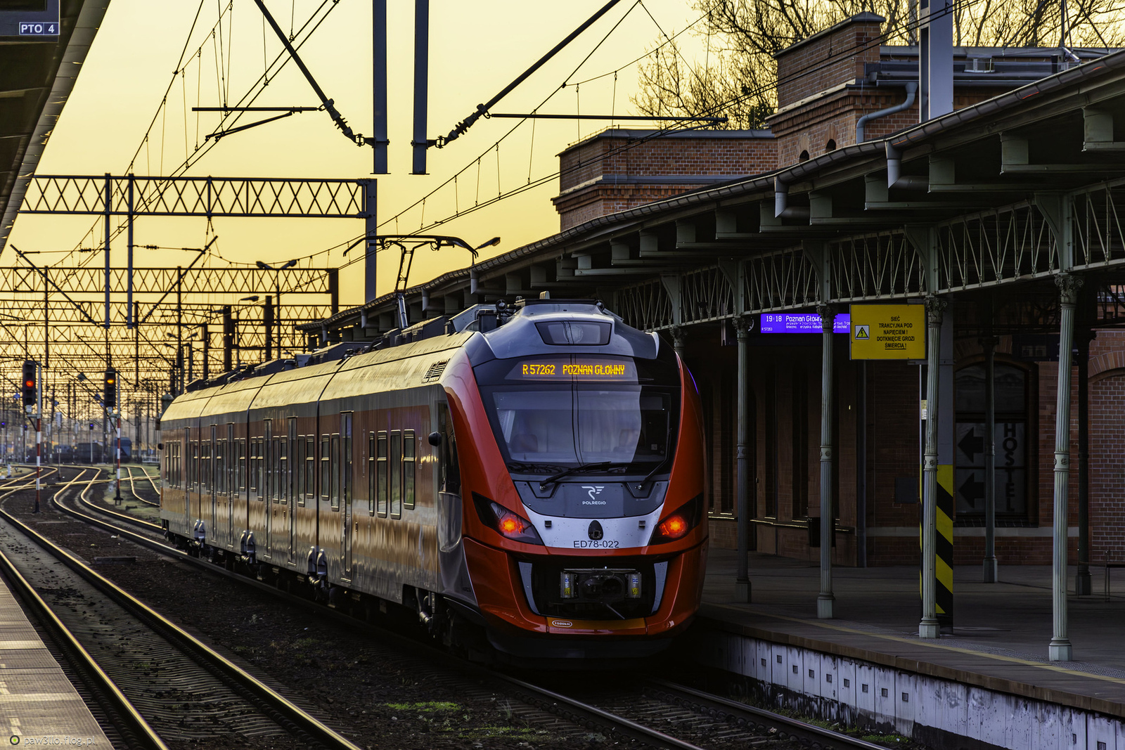 ED78-022