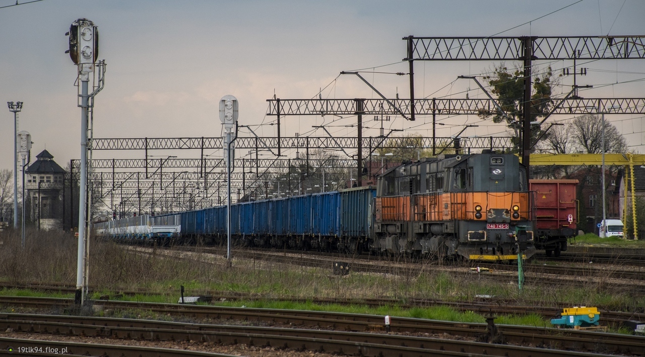 740 745-5