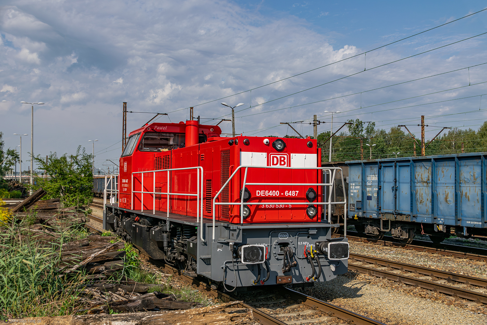 DE6400-6487