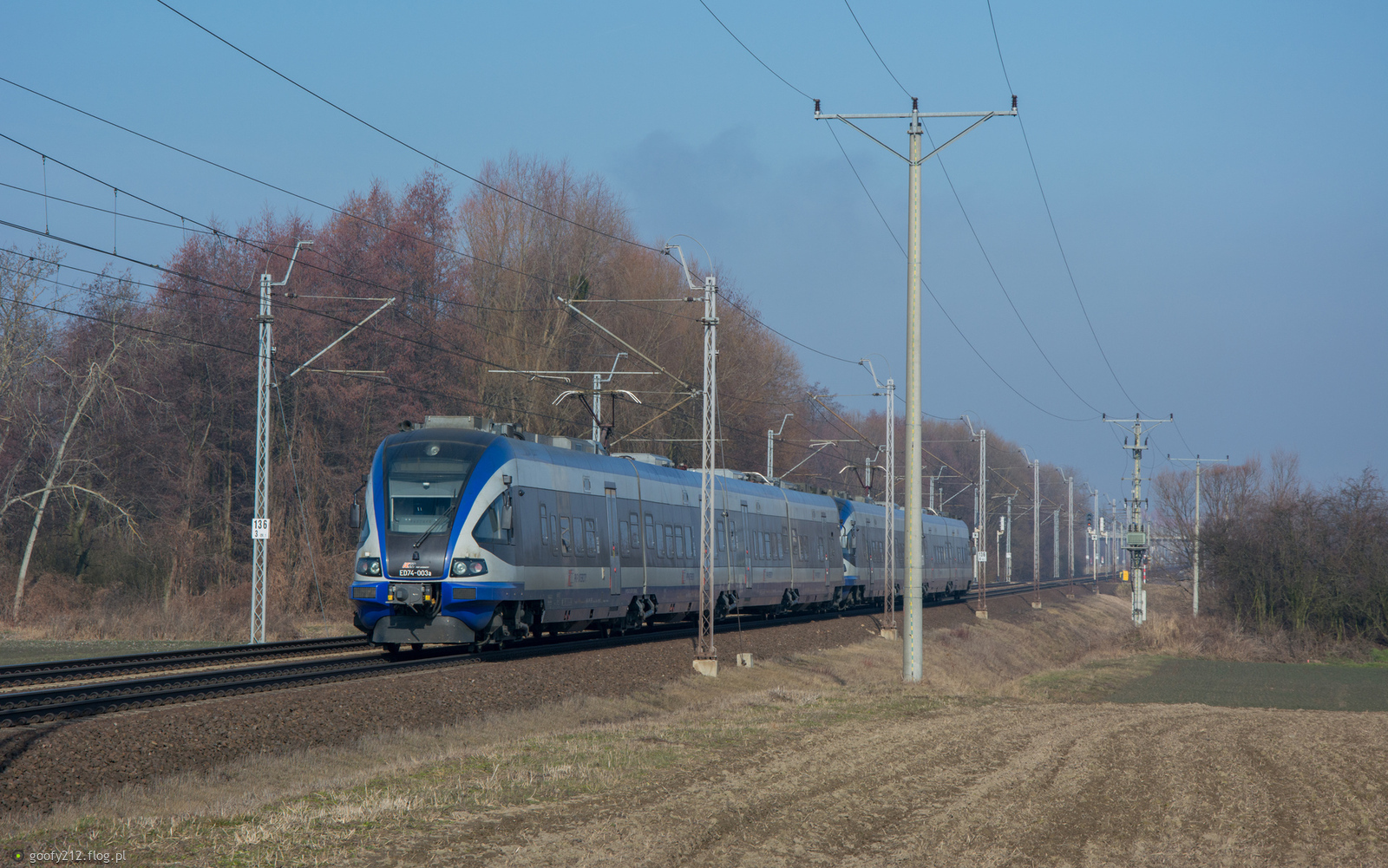 ED74-003