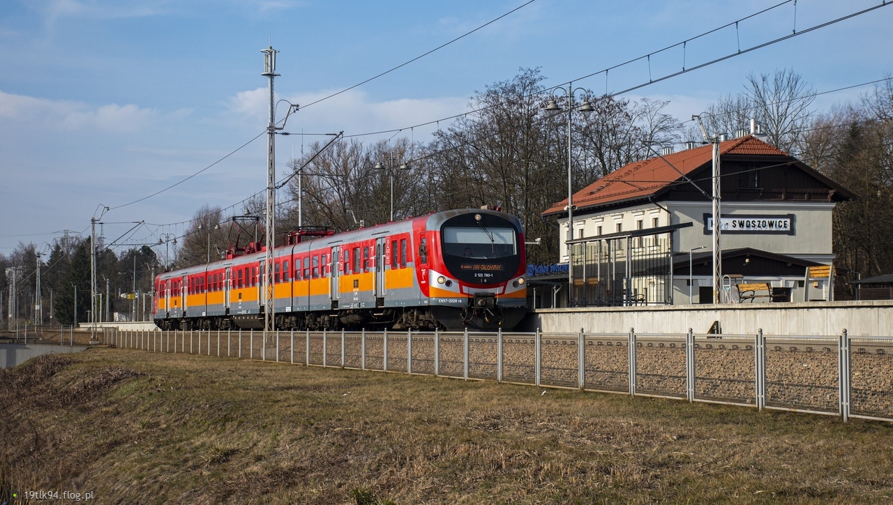 EN57-2028