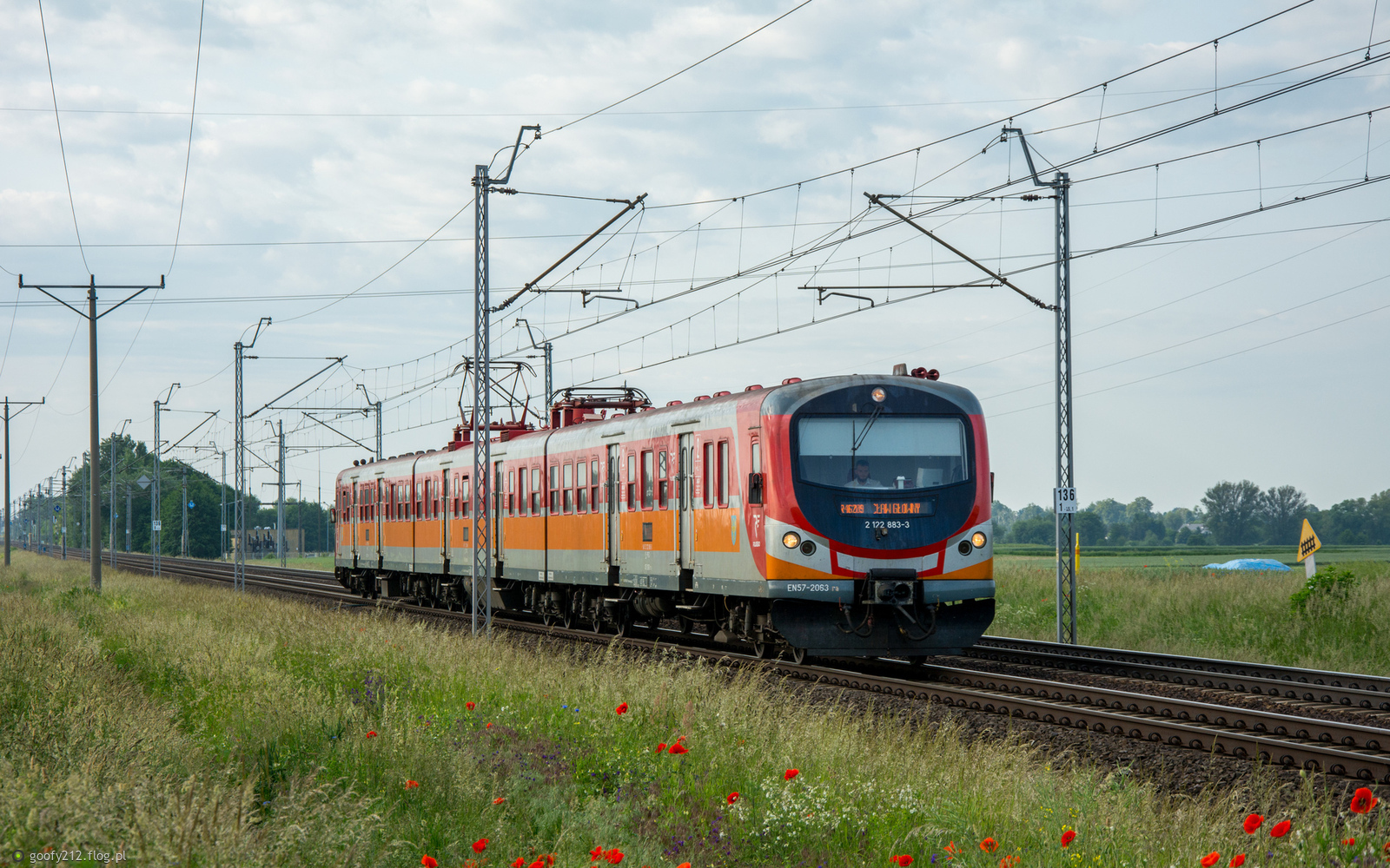 EN57-2063