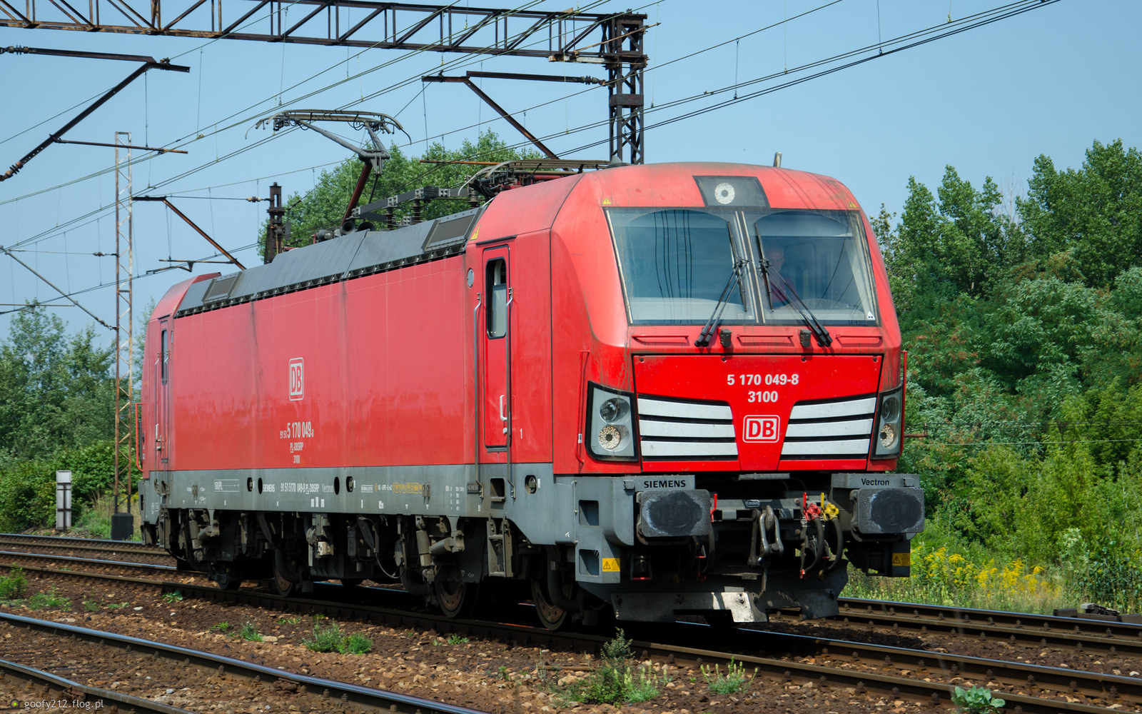 X4EC 049