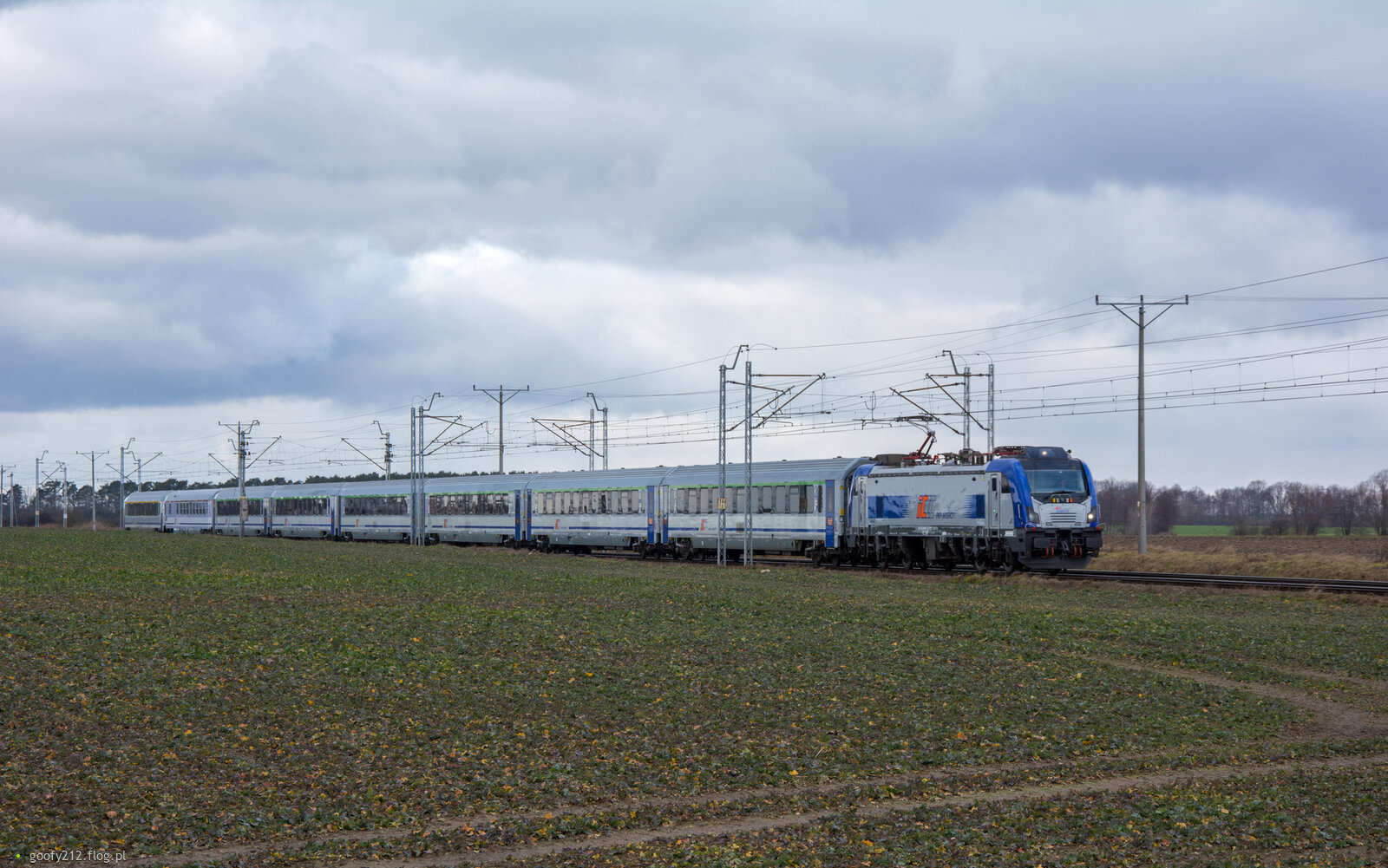 EU200-012