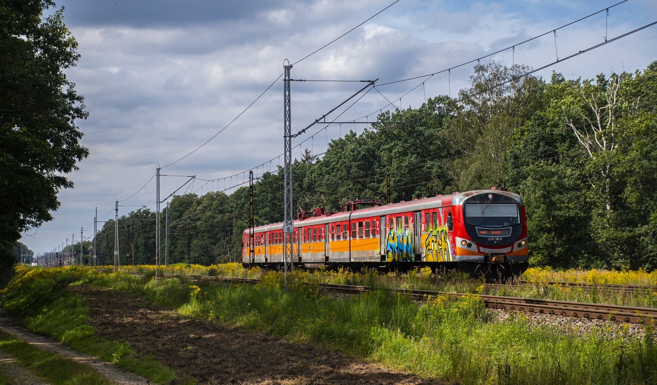 EN57-2072