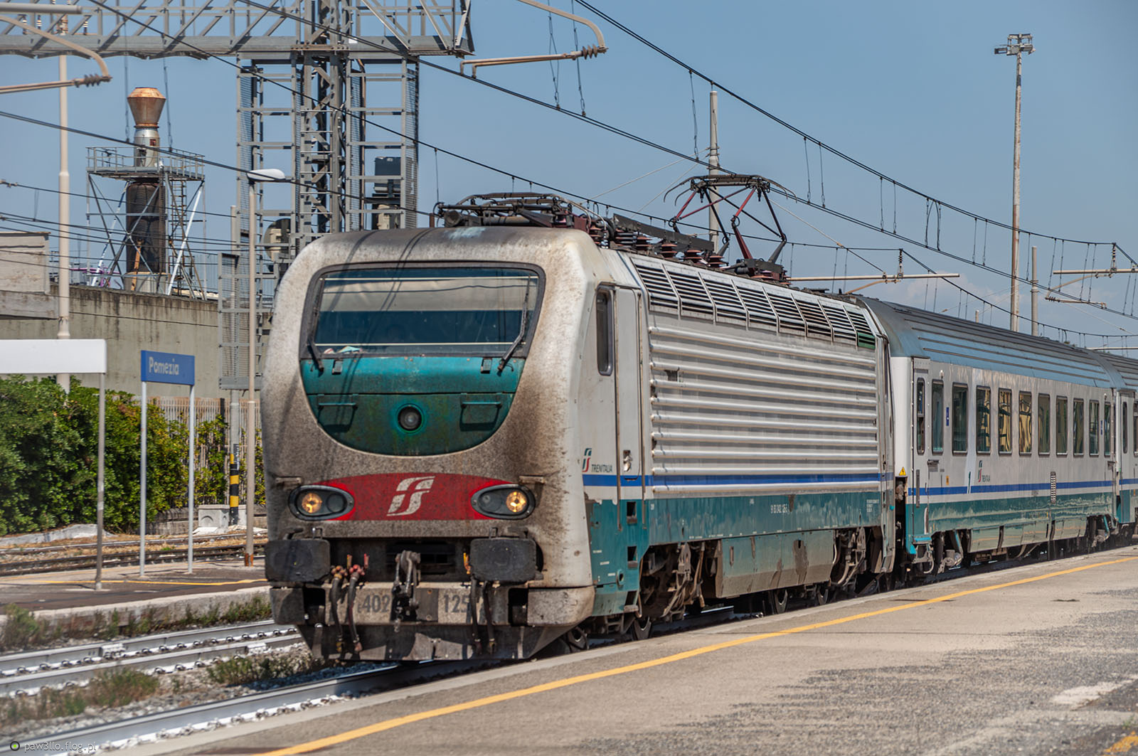 E402 125