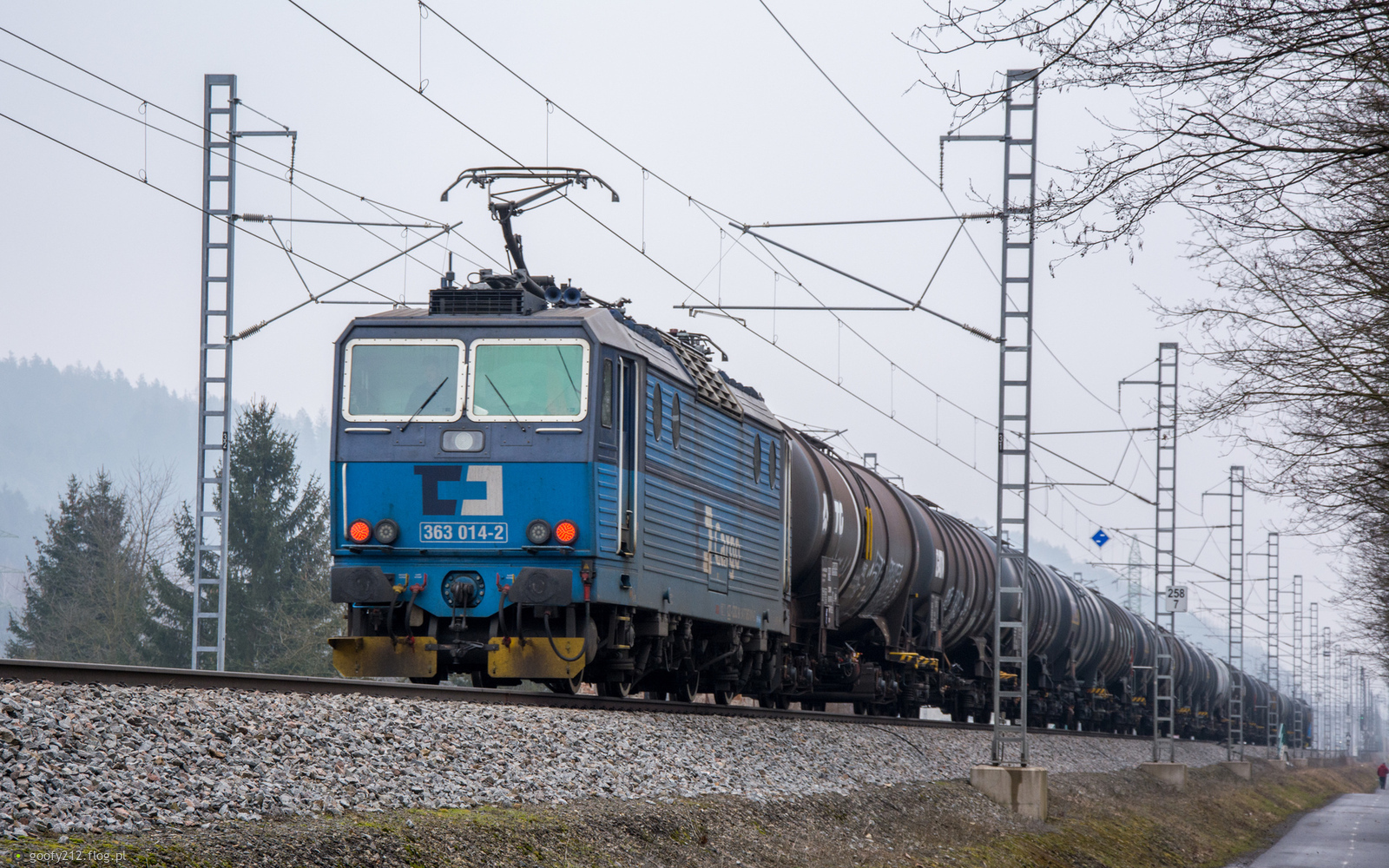 363 014-2