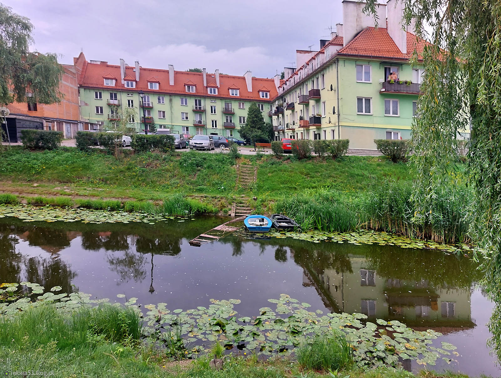 NIE MUSISZ MIEĆ W ŻYCIU WSZYSTKIEGO. WYSTARCZY, ŻE MASZ OSOBĘ, KTÓRA JEST DLA CIEBIE WSZYSTKIM.