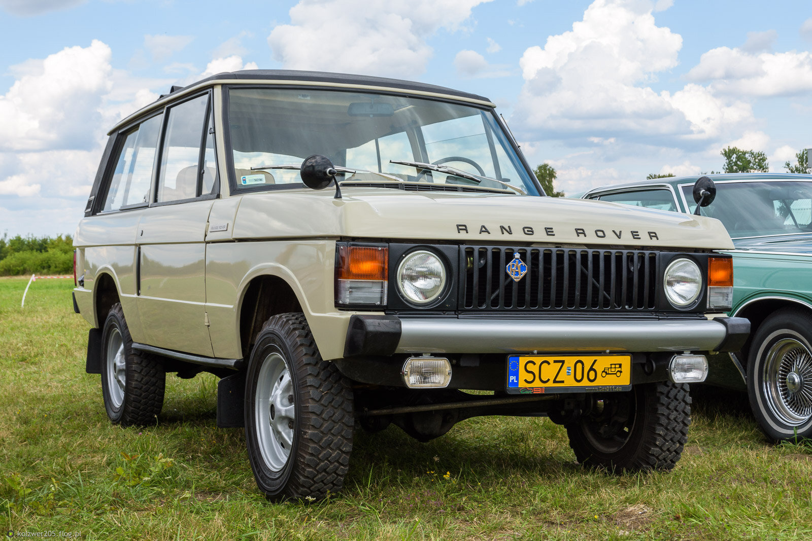 Range Rover Classic i Mercury Grand Marquis