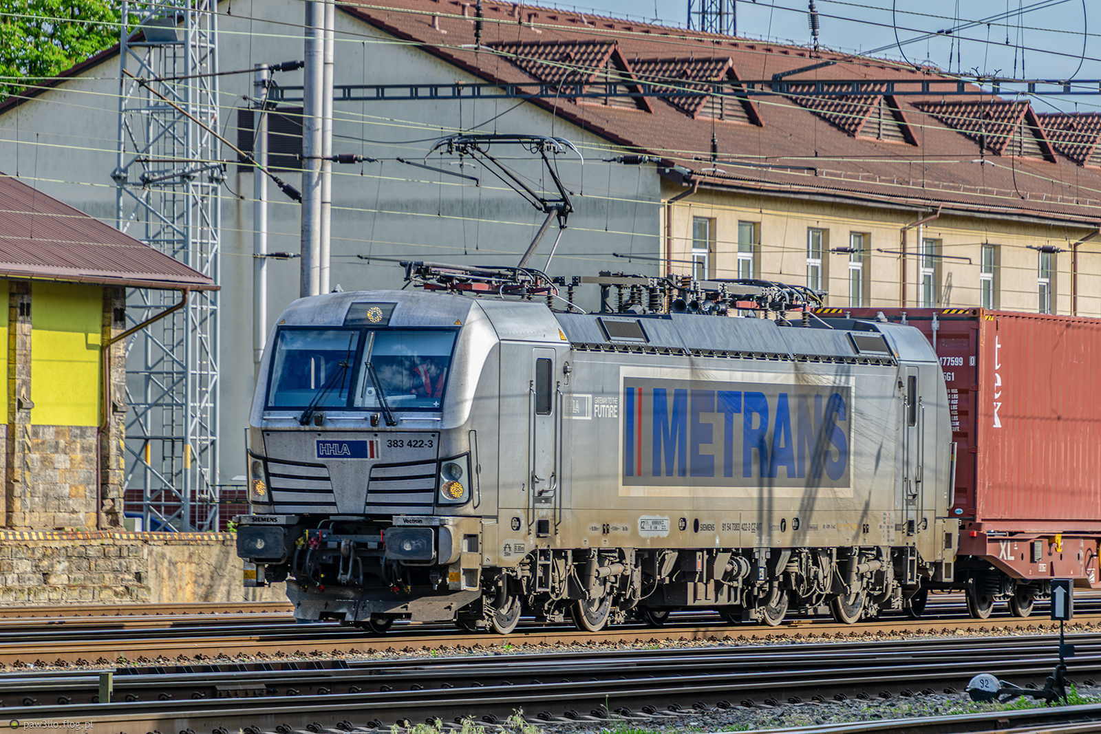 383 422-3
