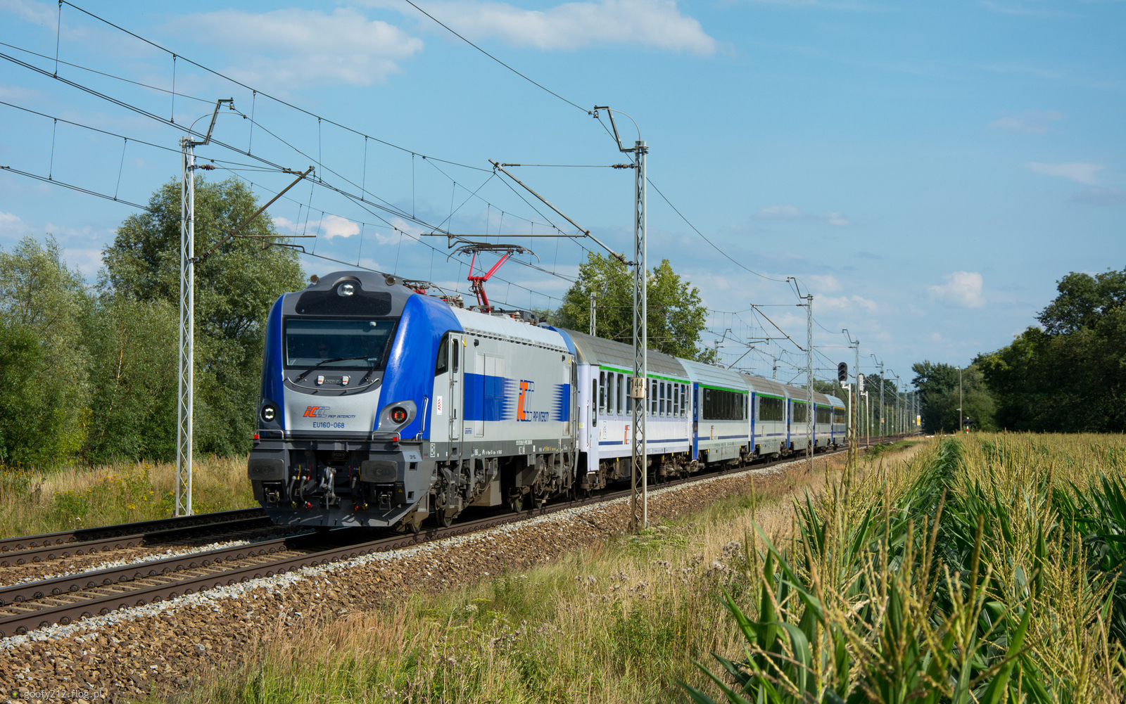 EU160-068
