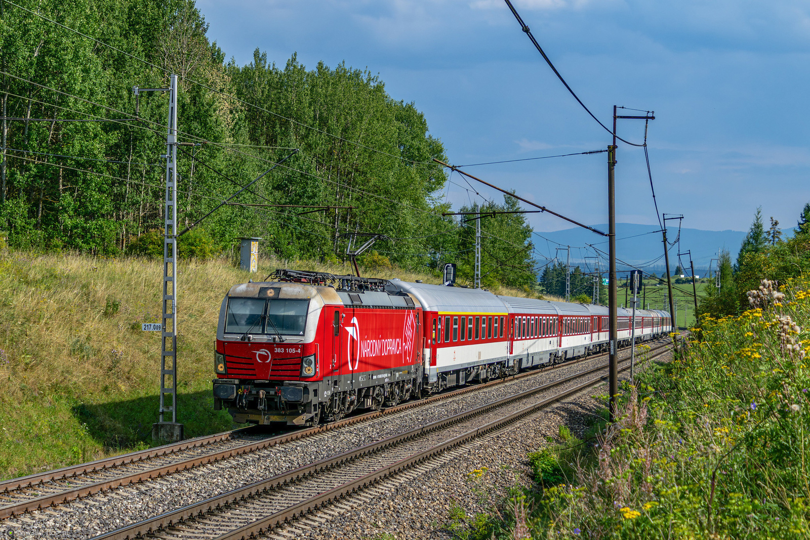 383 105-4 - Siemens Vectron X4MS - ZSSK