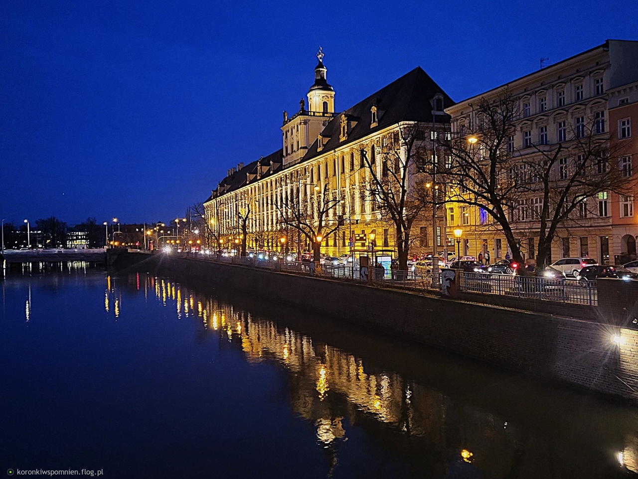 Wieczorne spacerowanie:) Pięknego tygodnia życzę:)