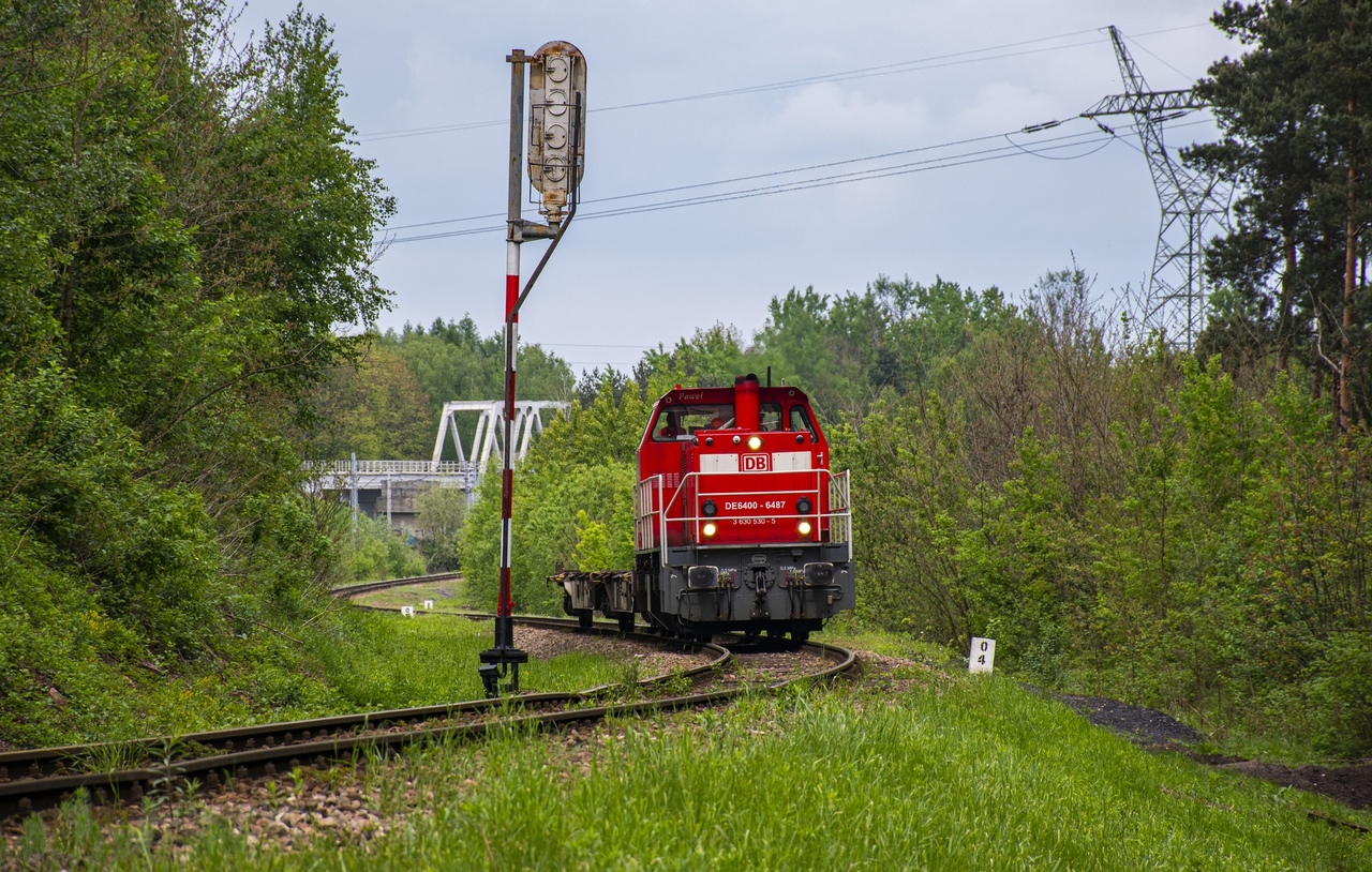 DE6400-6487