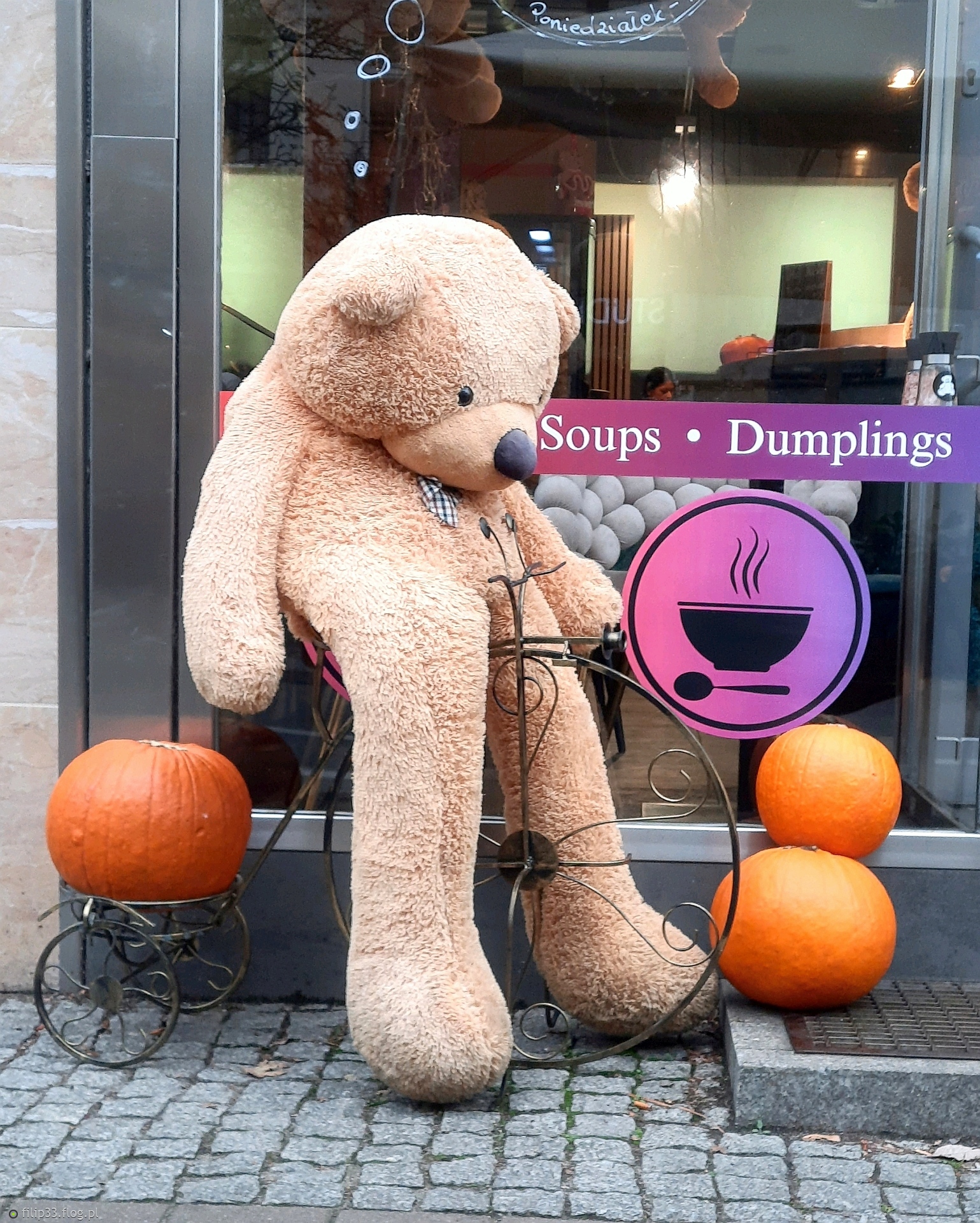 Kto mi postawi kawę..., ja stawiam obwarzanki :)