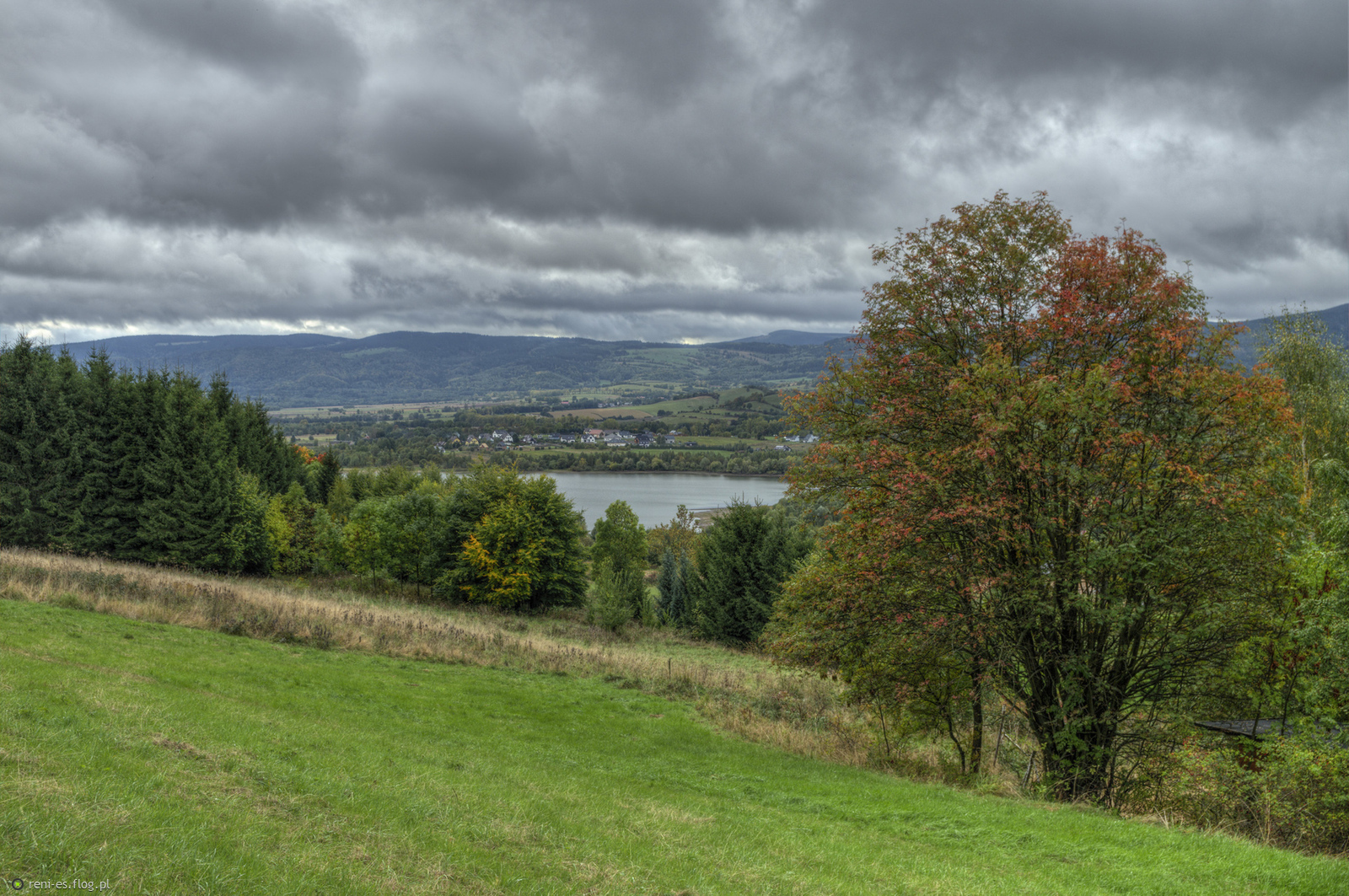 Krajobraz z jesiennym rumieńcem...;)