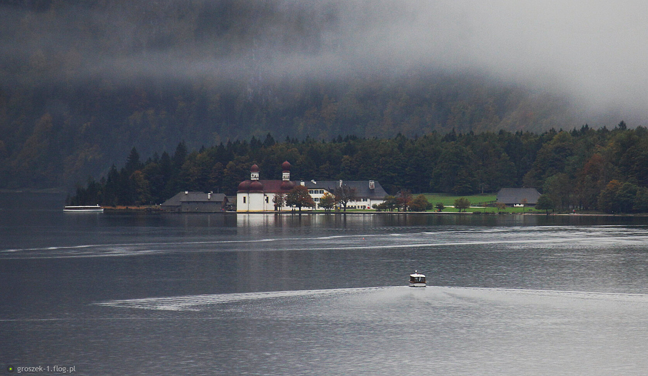 Kościół św. Bartłomieja nad Königssee(Jezioro Królewskie)