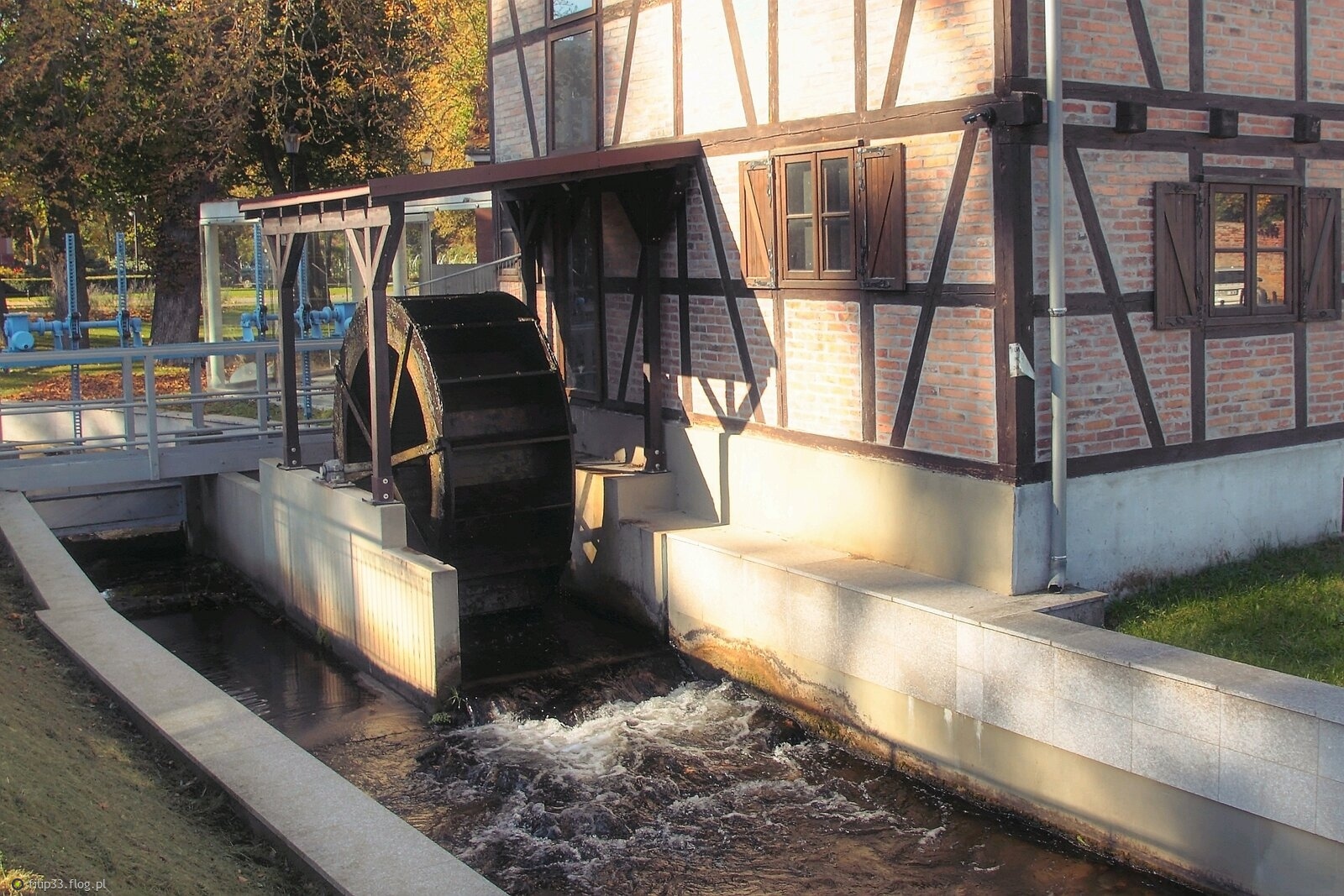 Parkowy młyn...