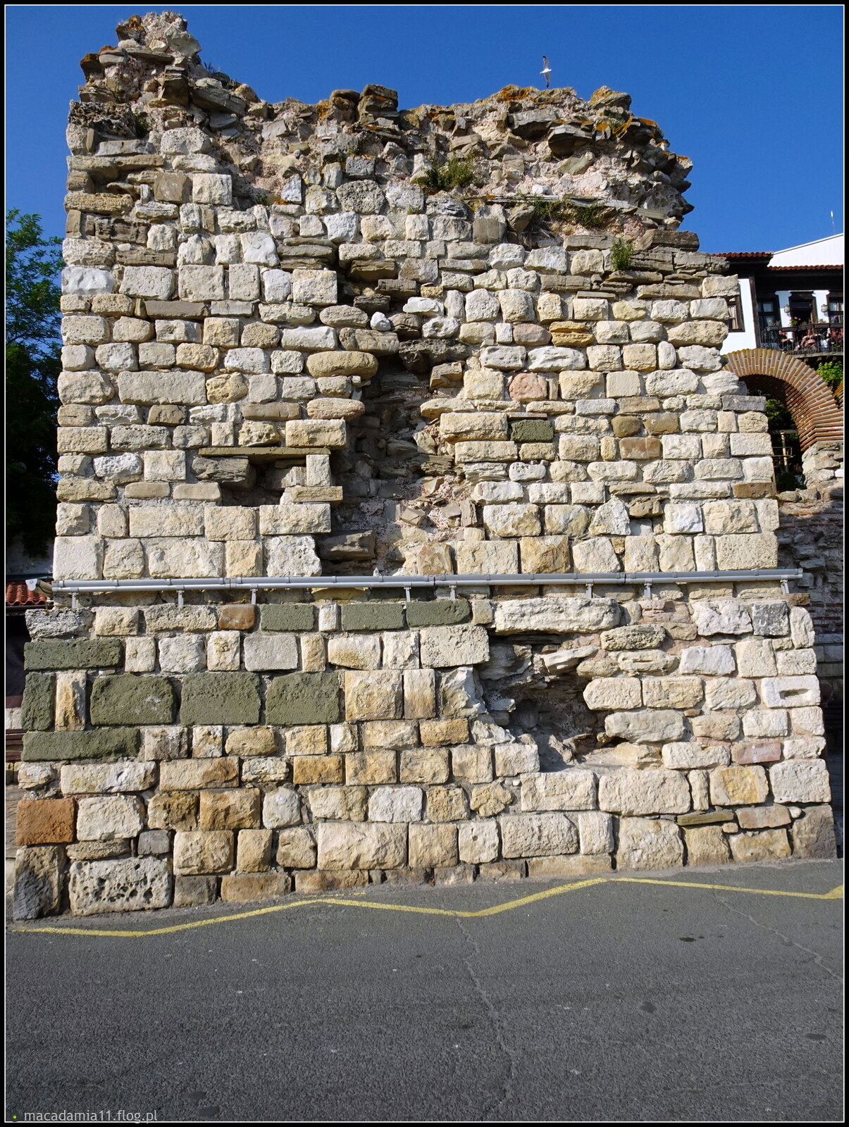 Neseber - czas się nie patyczkuje...