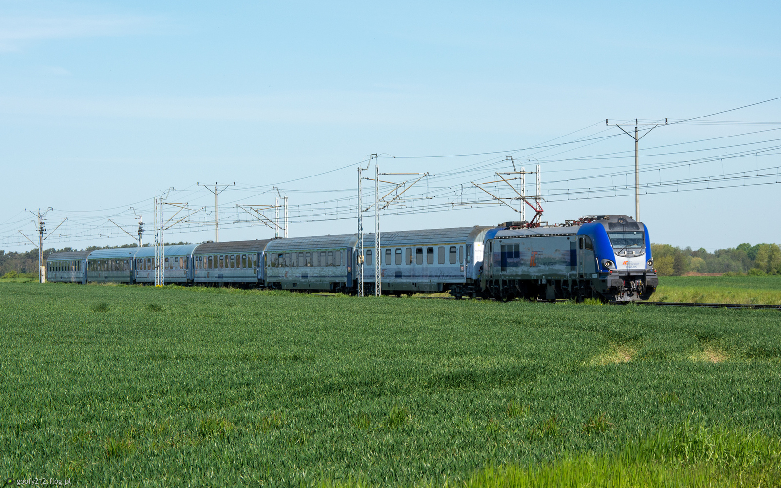 EU160-075