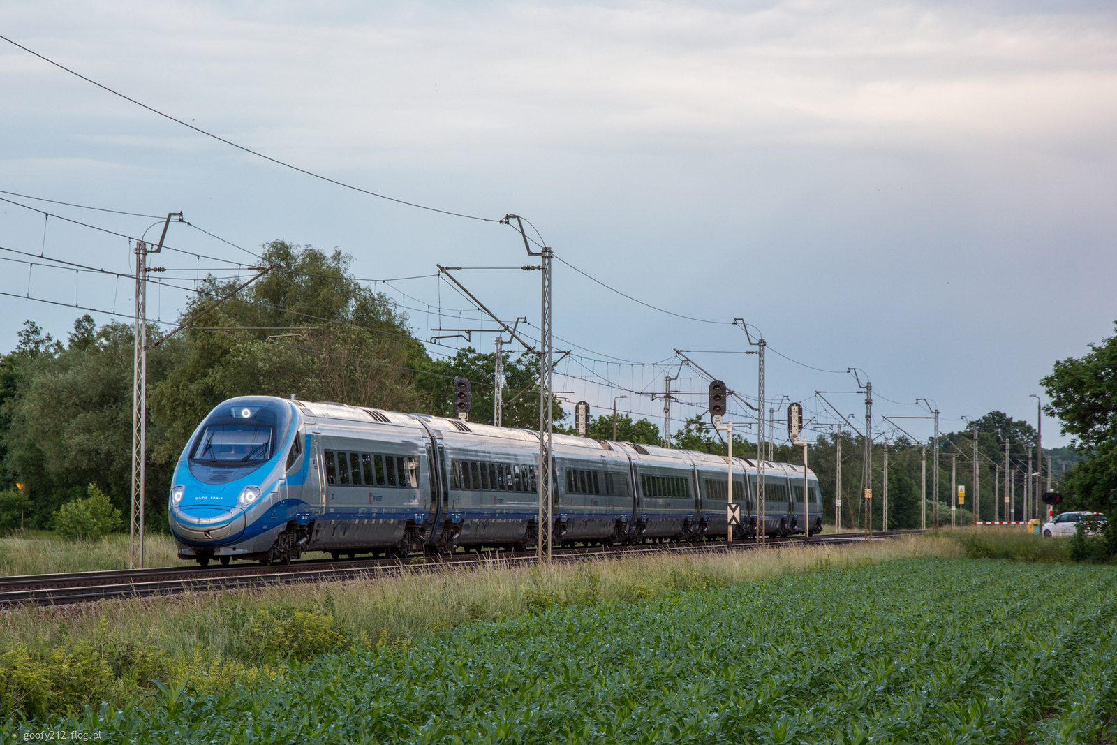 ED250-020