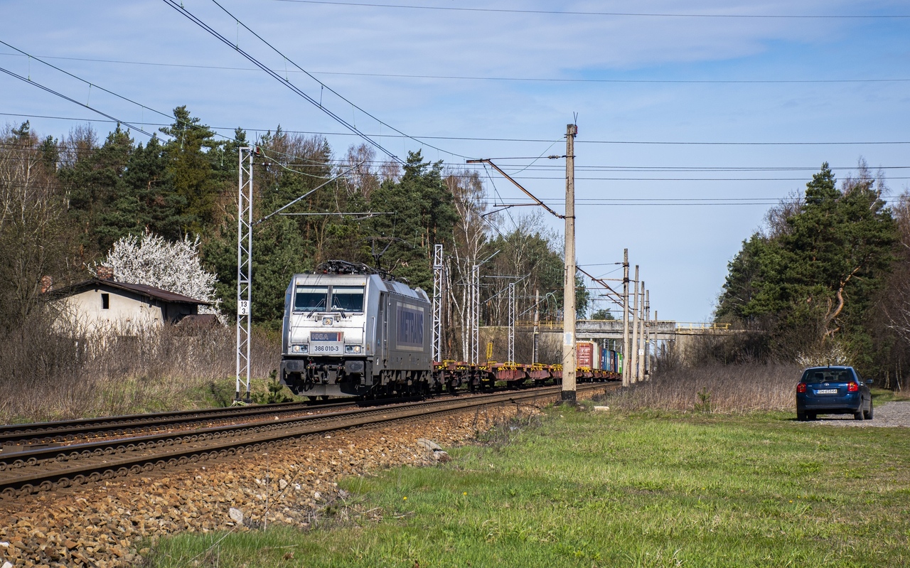 386 010-3