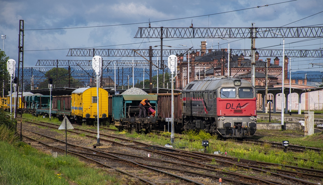M62-1154