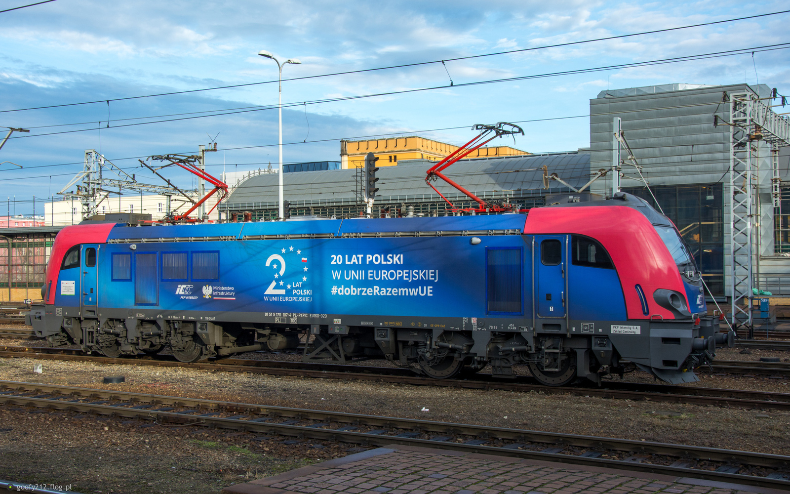 EU160-020