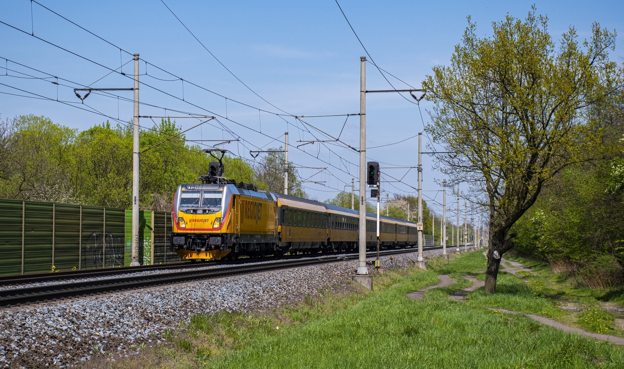 388 211-5