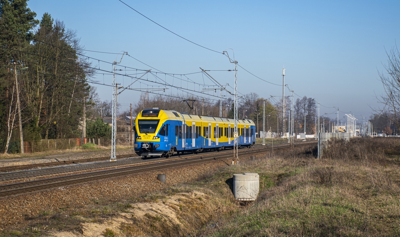 EN75-002