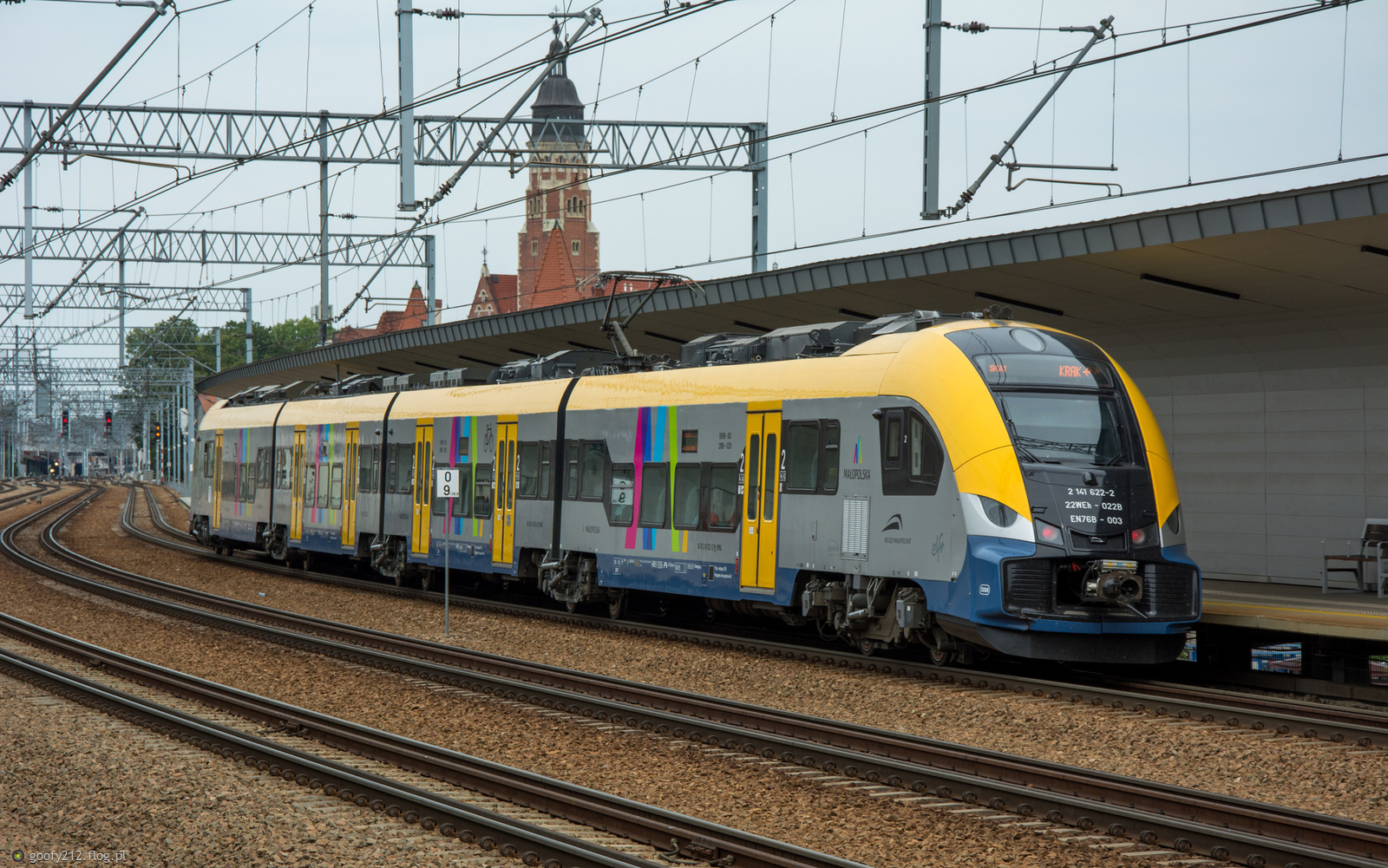 EN76B-003