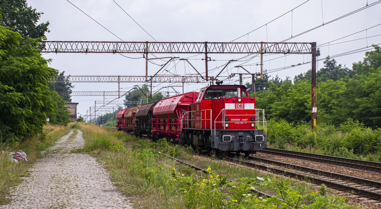 DE6400-6467