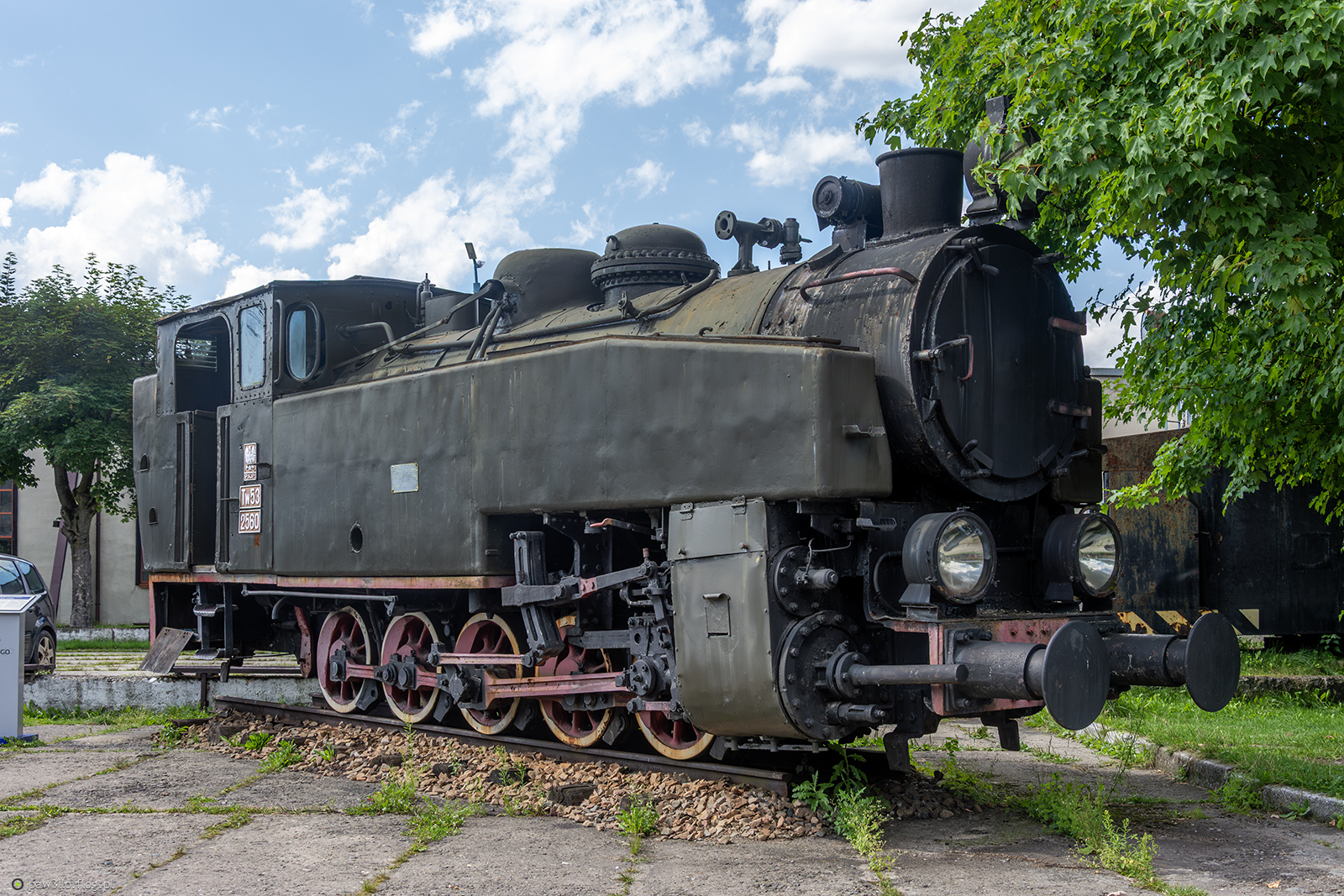 Tw53 2560